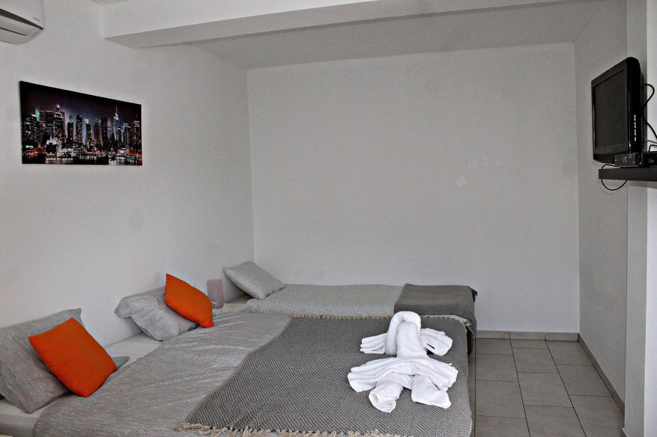 Yosefsfeld Bed & Breakfast Kutjevo Ruang foto