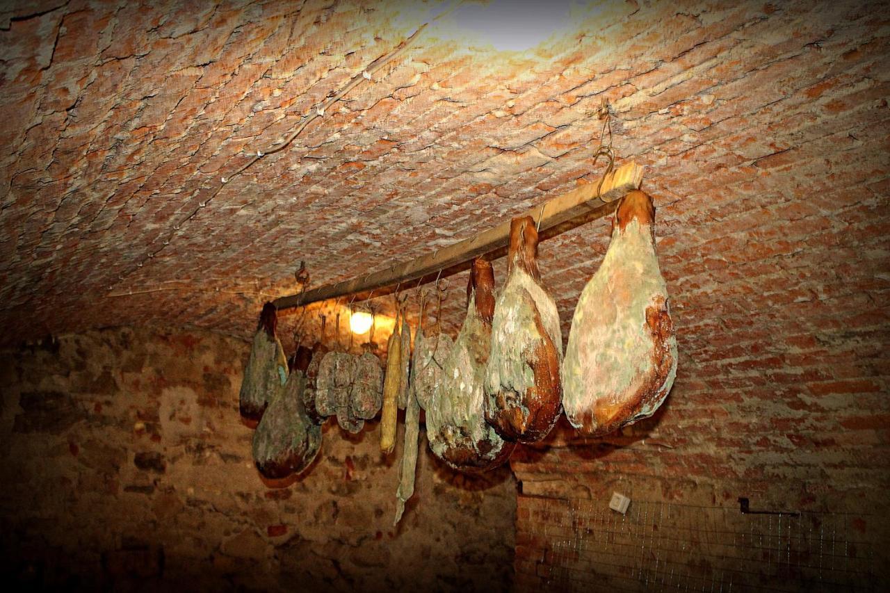Yosefsfeld Bed & Breakfast Kutjevo Bagian luar foto
